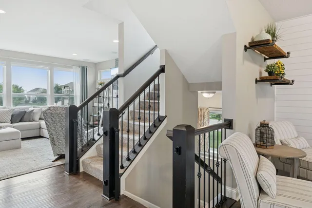 $639,000 | 1437 Copper Hills Drive, Carver, MN 55315