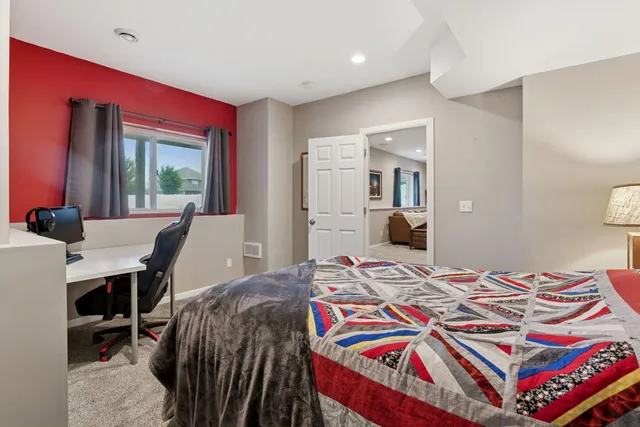 $639,000 | 1437 Copper Hills Drive, Carver, MN 55315