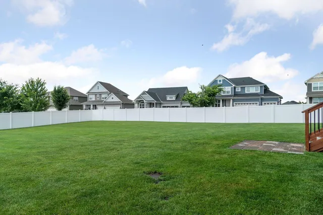 $639,000 | 1437 Copper Hills Drive, Carver, MN 55315