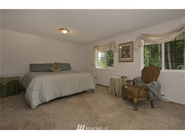 4601 224th Street Southeast Bothell, WA 98021 - Photo 14 of 24
