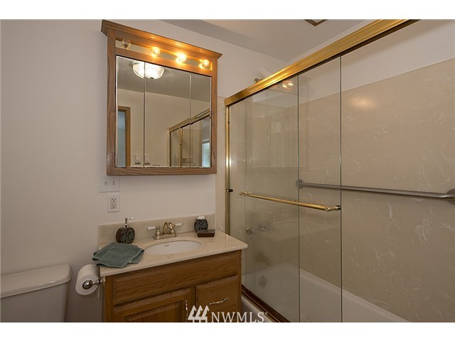 4601 224th Street Southeast Bothell, WA 98021 - Photo 17 of 24