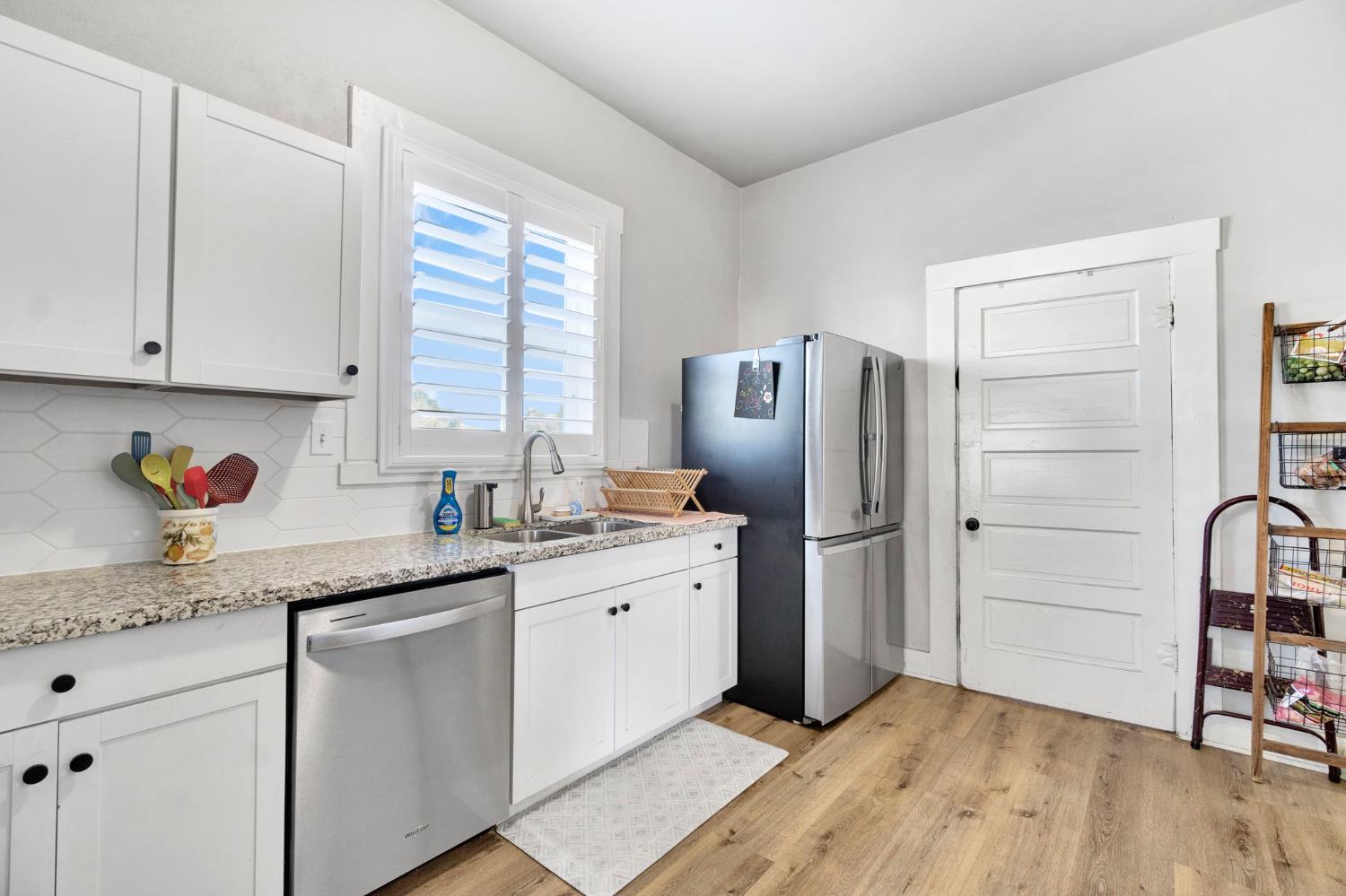 3 C Street Lemoore, CA 93245 - Photo 13 of 28