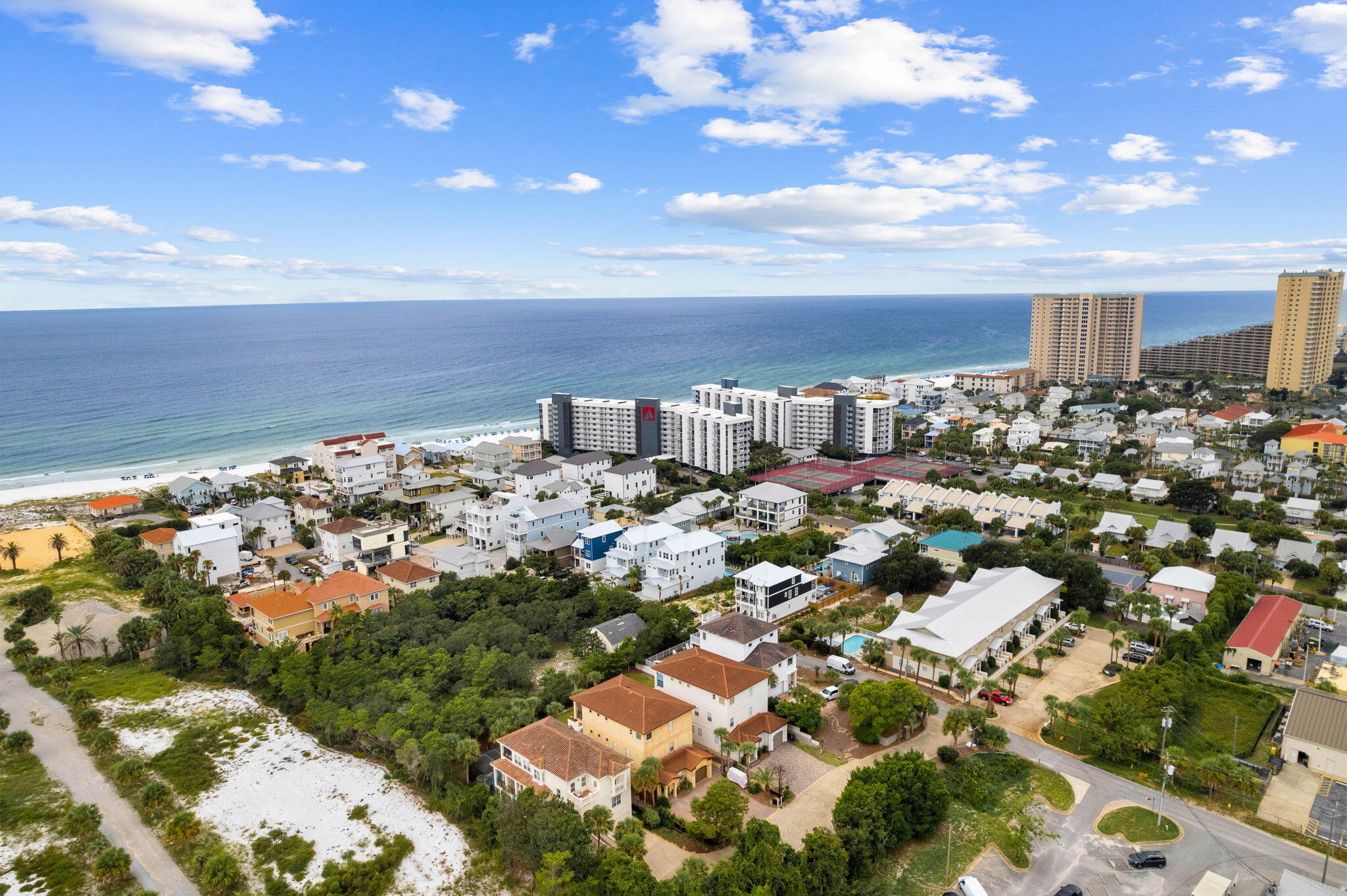 134 Sandtrap Road Miramar Beach, FL 32550 - Photo 11 of 110 Array_134SandtrapRd-11
