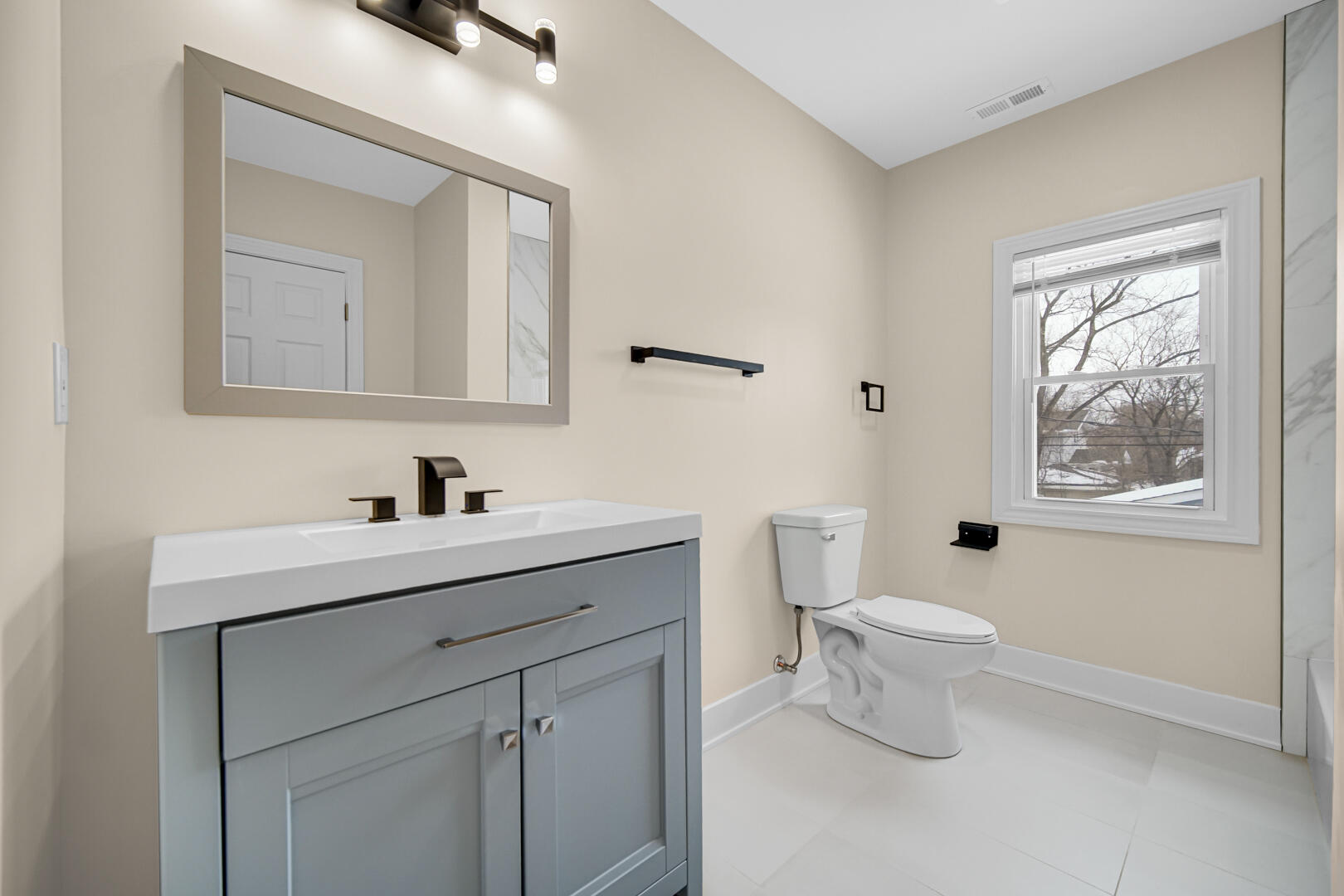 755 Johnson Street Gary, IN 46402 - Photo 15 of 29 1620x1080