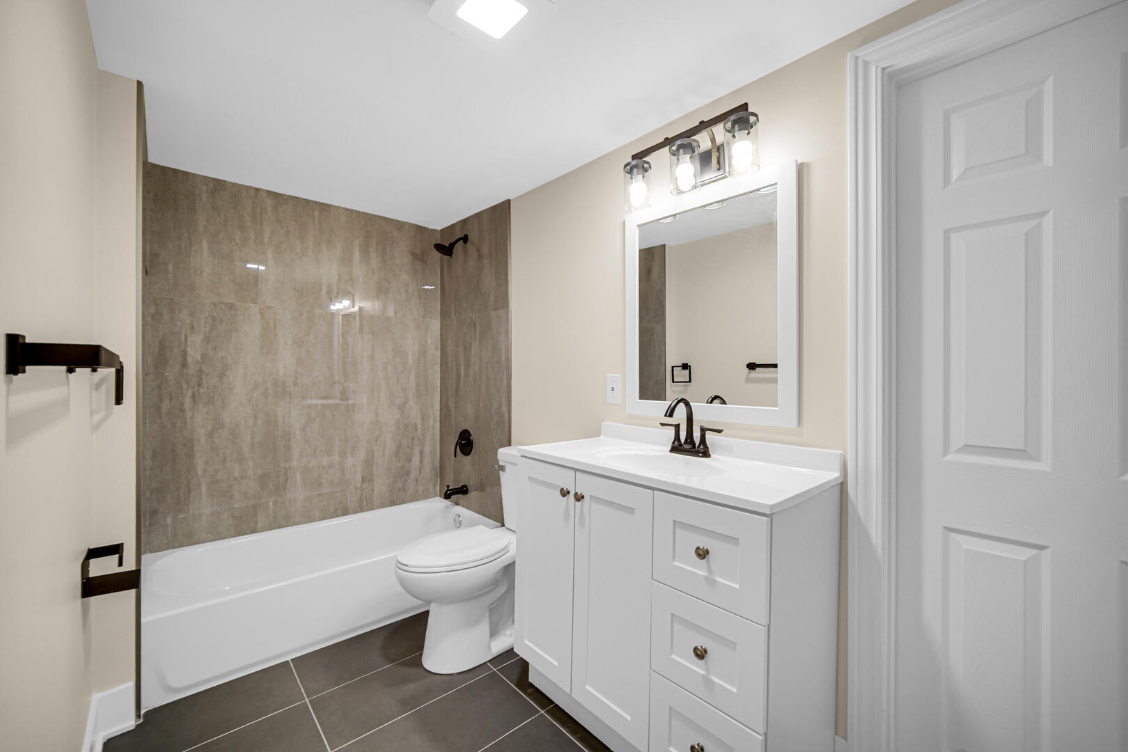 755 Johnson Street Gary, IN 46402 - Photo 25 of 29 1620x1080