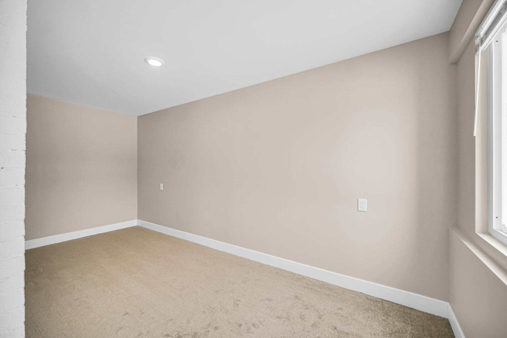 755 Johnson Street Gary, IN 46402 - Photo 7 of 29 1620x1080