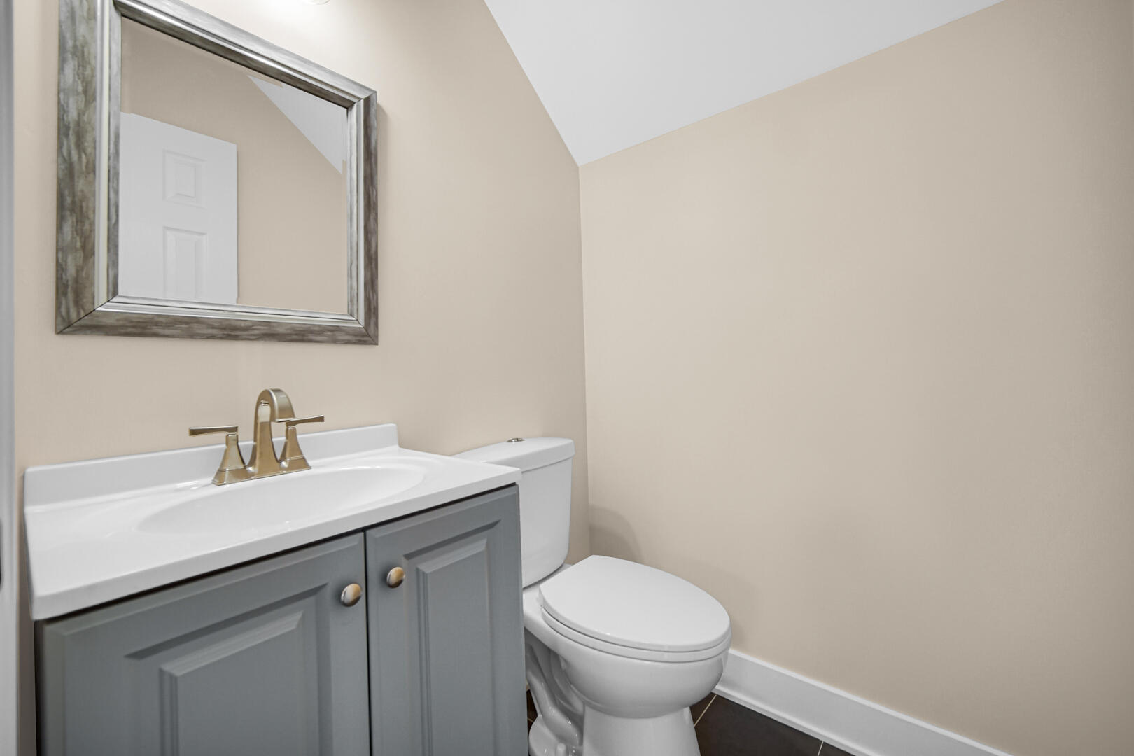 755 Johnson Street Gary, IN 46402 - Photo 8 of 29 1620x1080