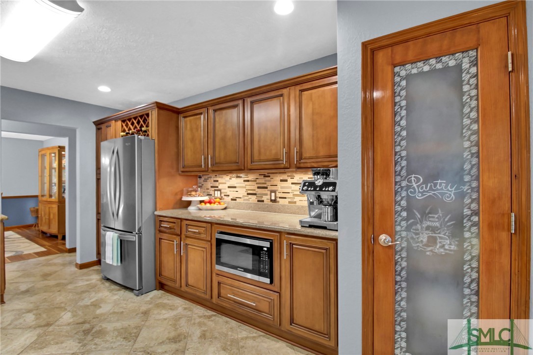 311 Merion Road Rincon, GA 31326 - Photo 5 of 45 Custom pantry door