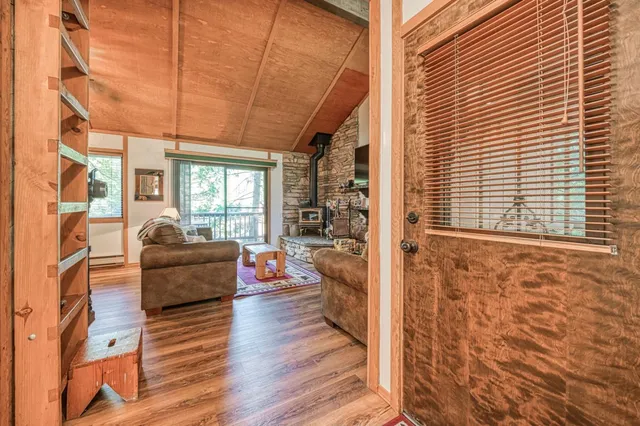 $259,000 | 40904 Mill Run Lane, Unit 60, Shaver Lake, CA 93664