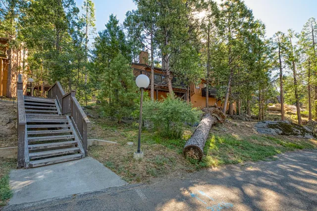 $259,000 | 40904 Mill Run Lane, Unit 60, Shaver Lake, CA 93664