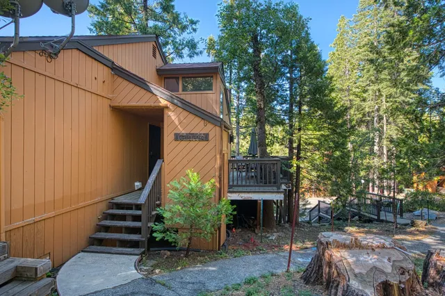 $259,000 | 40904 Mill Run Lane, Unit 60, Shaver Lake, CA 93664