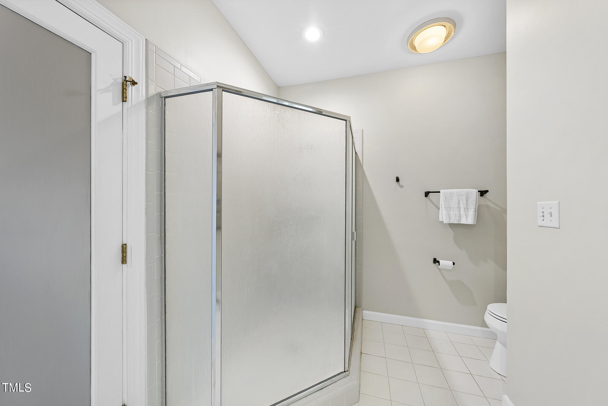 2309 Sunnystone Way Raleigh, NC 27613 - Photo 24 of 45 Owner Shower