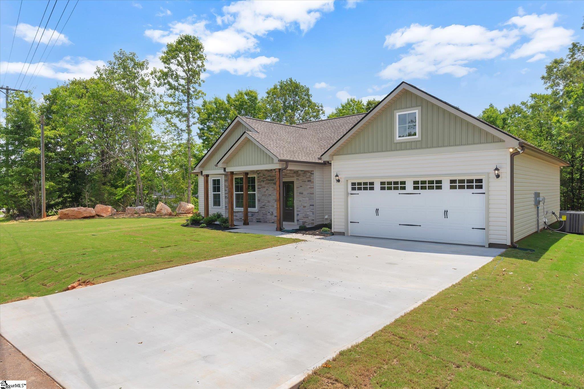 130 Duncan Road Six Mile, SC 29682 - Photo 3 of 26 Gallery Image 3