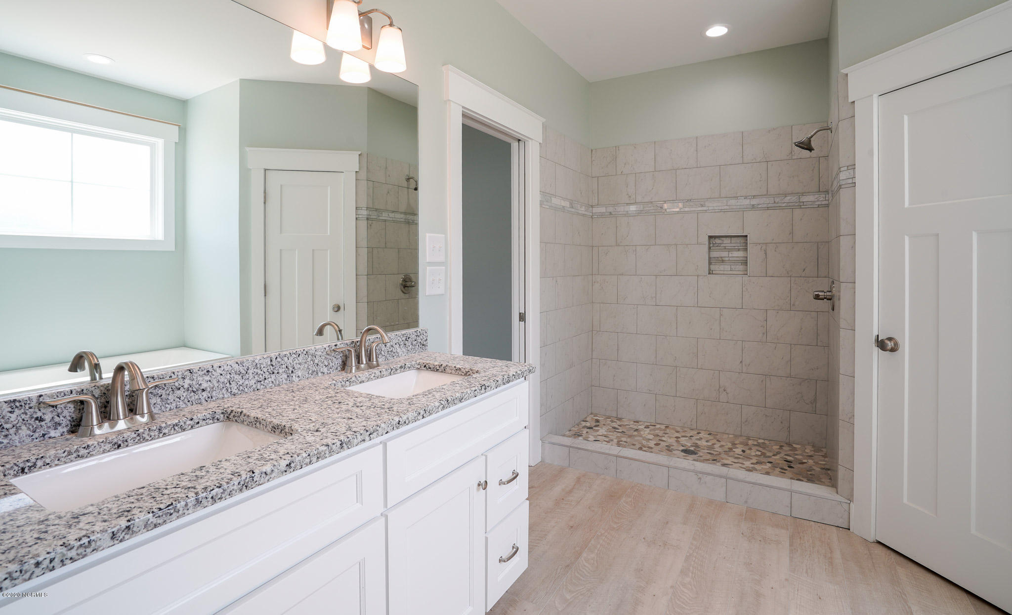 117 Holland Farm Road Cedar Point, NC 28584 - Photo 12 of 30 117 Holland Farm Masterbath1