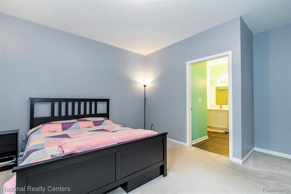 11740 Farmington Road Livonia, MI 48150 - Photo 21 of 31