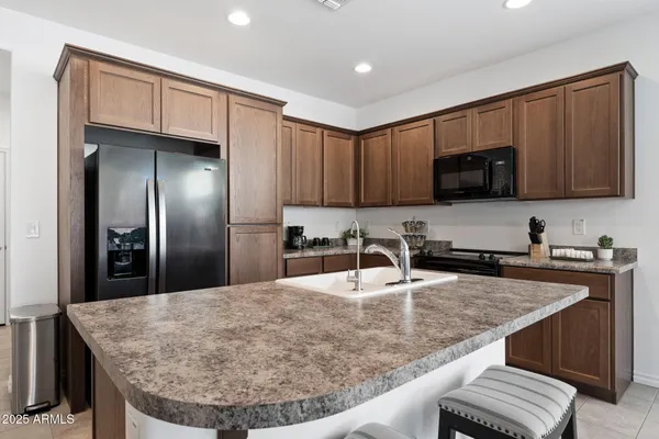 $4,200 | 678 East Cobble Stone Drive, Queen Creek, AZ 85140