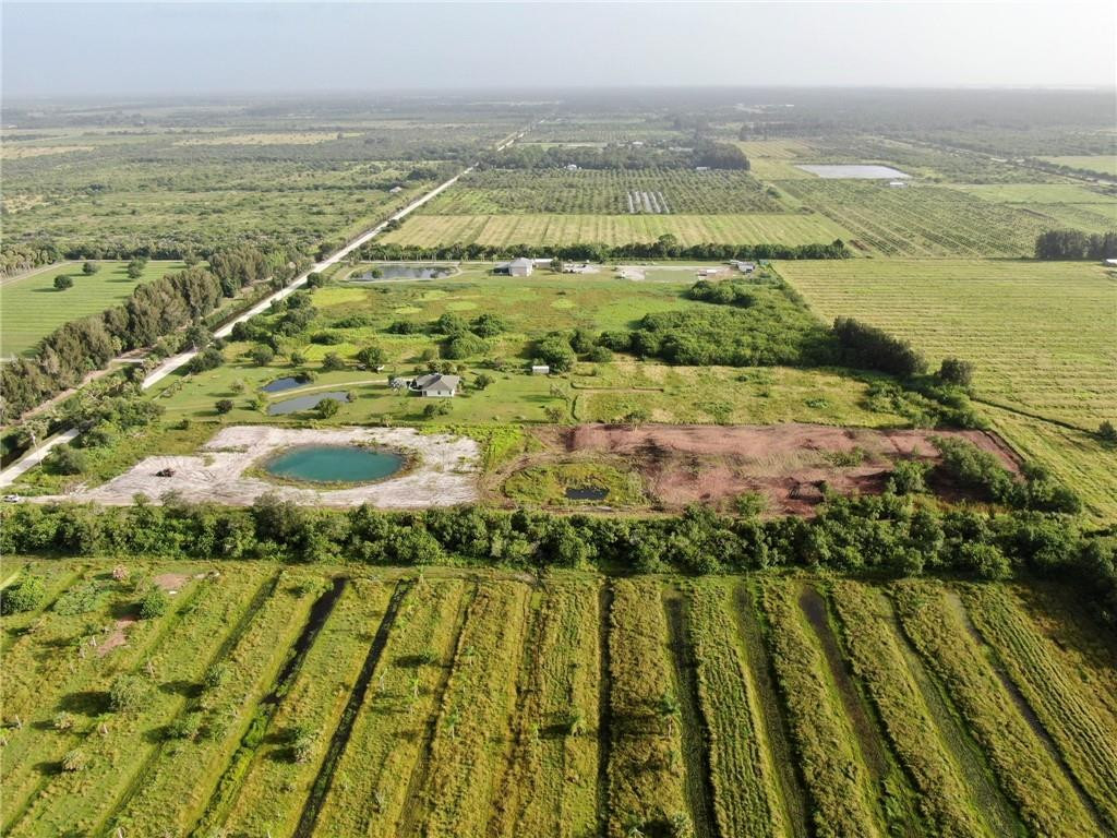 3000 Seminole Road Fort Pierce, FL 34951 - Photo 4 of 9 SIDE VIEW, FACING NORTH