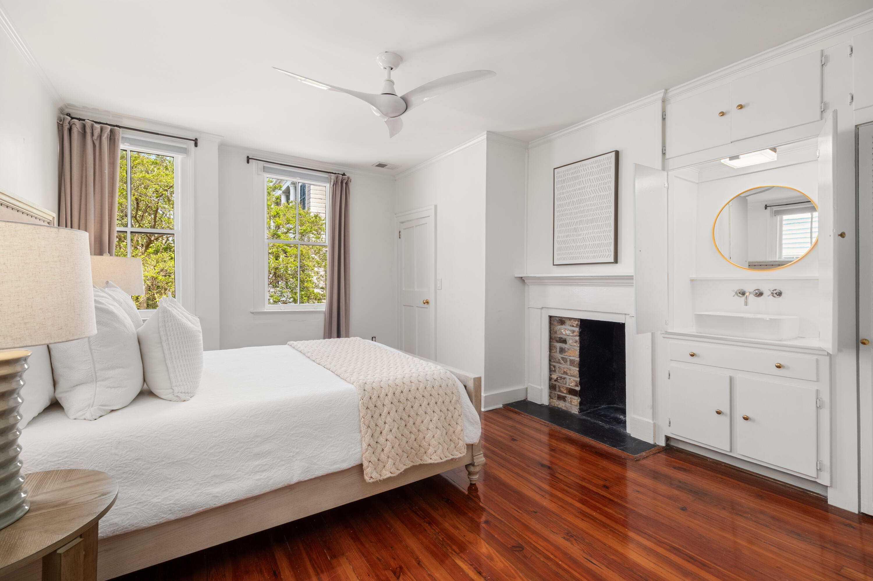 87 Tradd Street Charleston, SC 29401 - Photo 38 of 50 87 Tradd St_Eterna_Media-41