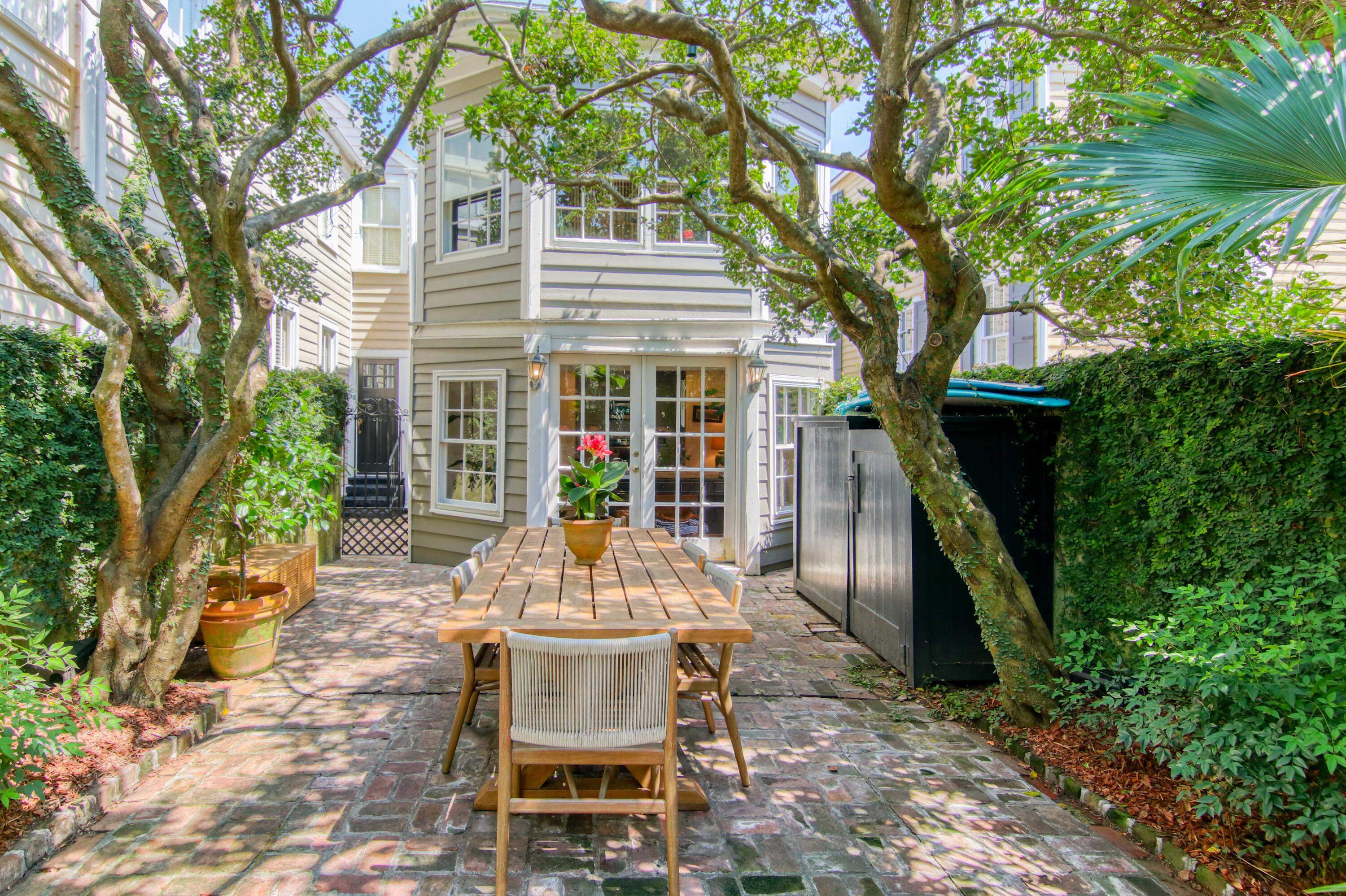 87 Tradd Street Charleston, SC 29401 - Photo 46 of 50 87TraddSt-CasaVerdemediaLLC50