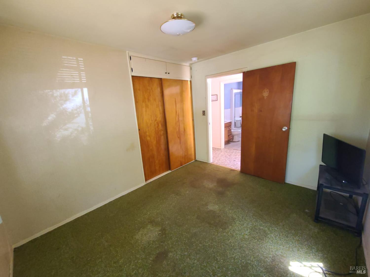 3620 Eel River Ranch Road Covelo, CA 95428 - Photo 10 of 27 a view of empty room with wooden floor