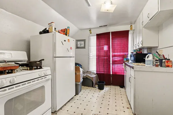 $995,000 | 1230-1246 Alpine Avenue Northwest, Grand Rapids, MI 49504