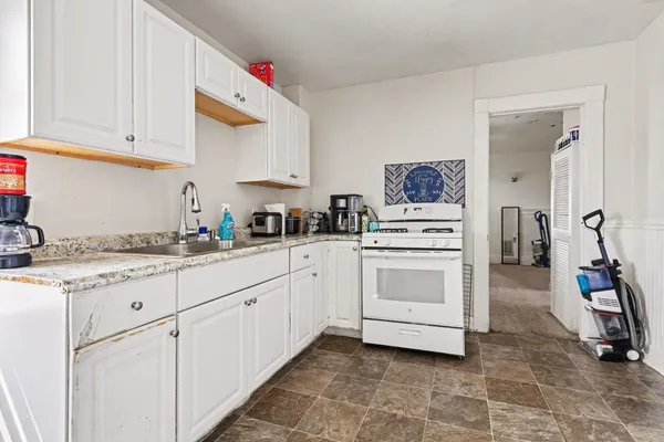 $995,000 | 1230-1246 Alpine Avenue Northwest, Grand Rapids, MI 49504