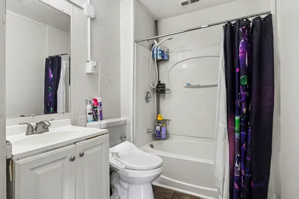 $995,000 | 1230-1246 Alpine Avenue Northwest, Grand Rapids, MI 49504