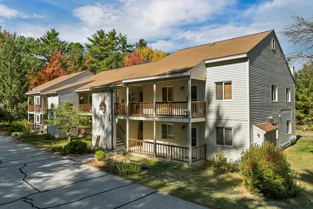 $315,000 | 42 Harmony Lane, Unit 5, Conway, NH 03813