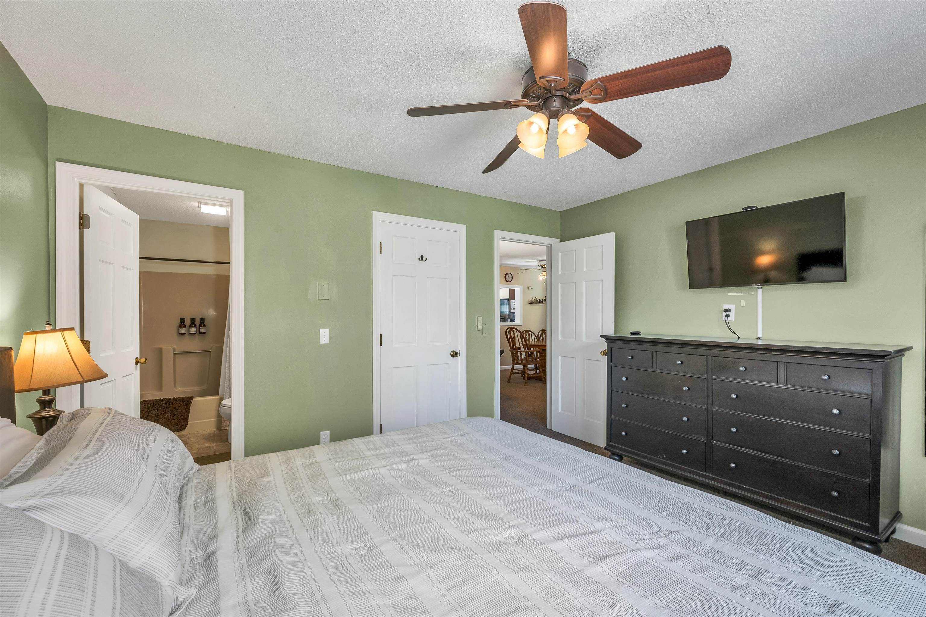 42 Harmony Lane, Unit 5 Conway, NH 03813 - Photo 25 of 46