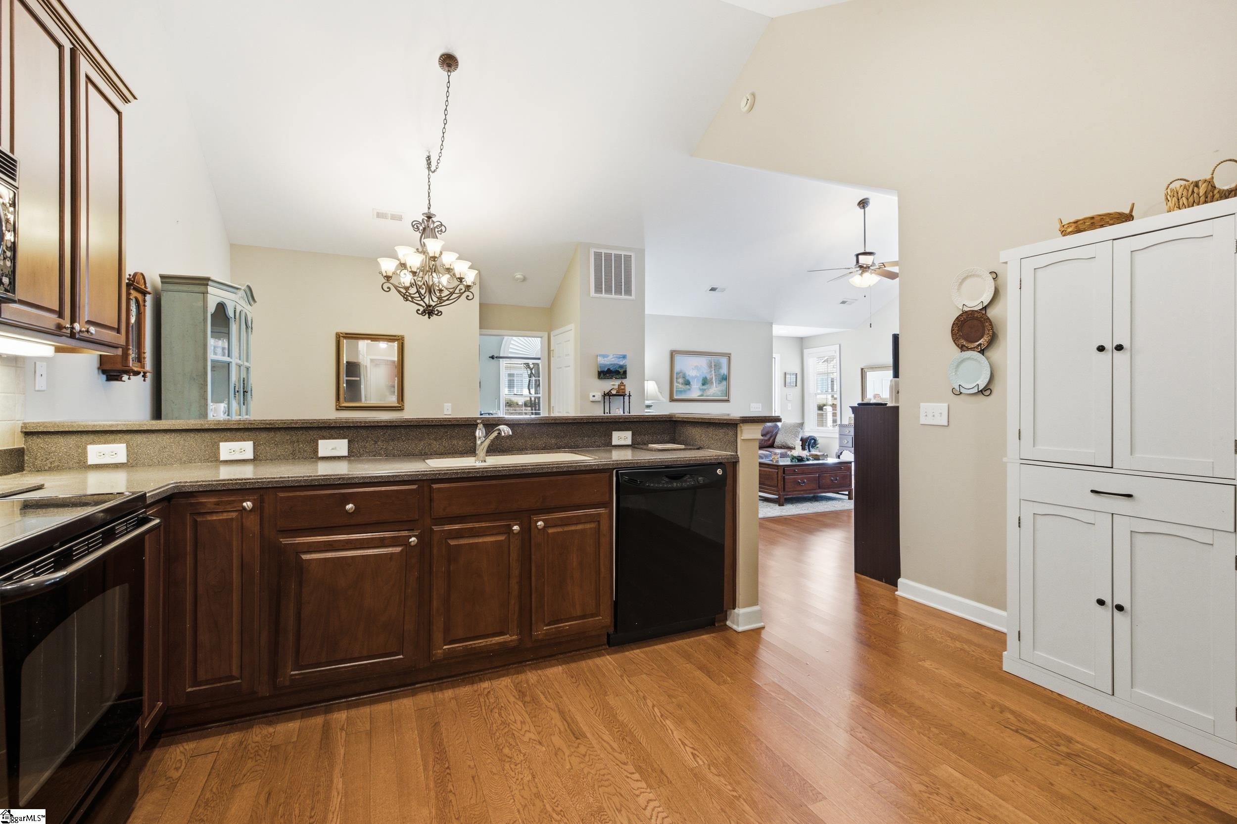 124 Ravines Lane Spartanburg, SC 29301 - Photo 12 of 29