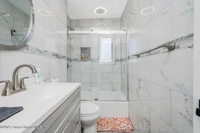 $789,900 | 330 Virginia Avenue | Rosebank