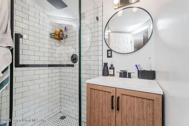 $789,900 | 330 Virginia Avenue | Rosebank