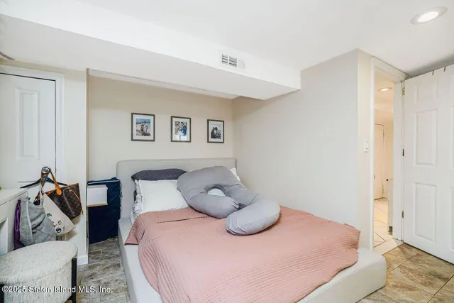 $789,900 | 330 Virginia Avenue | Rosebank