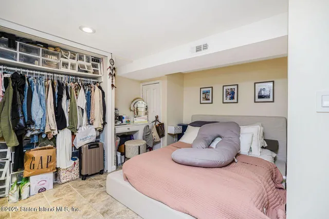 $789,900 | 330 Virginia Avenue | Rosebank