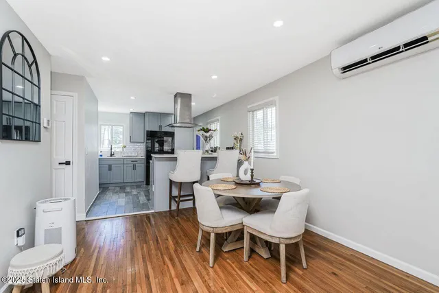 $789,900 | 330 Virginia Avenue | Rosebank