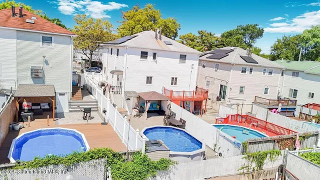 $789,900 | 330 Virginia Avenue | Rosebank