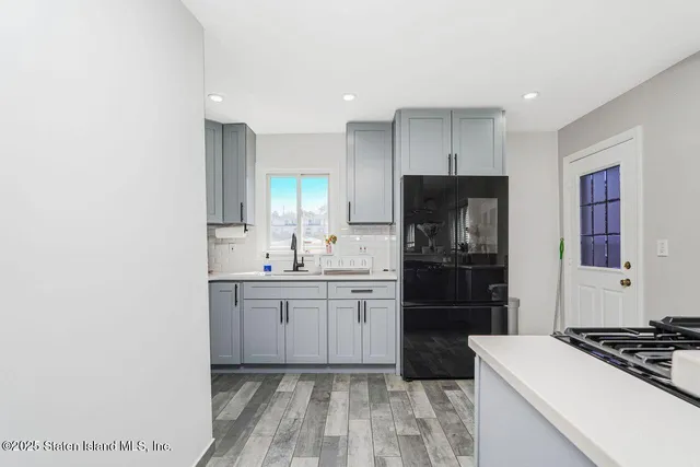 $789,900 | 330 Virginia Avenue | Rosebank