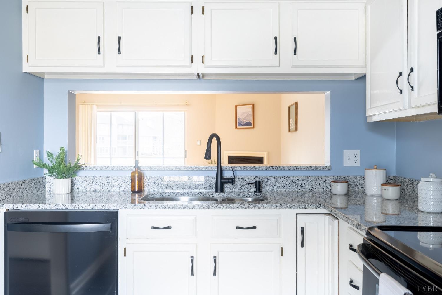 3122 Spinnaker Point Forest, VA 24551 - Photo 17 of 46