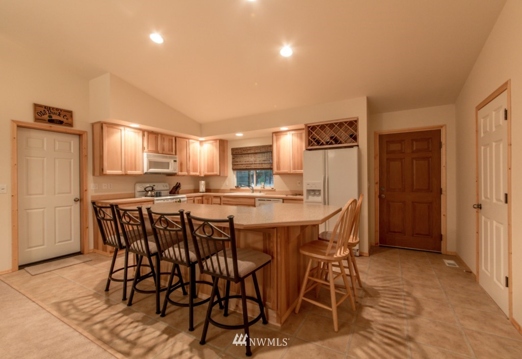 600 Evergreen Valley Loop Road Ronald, WA 98940 - Photo 2 of 25 Gallery Image 2