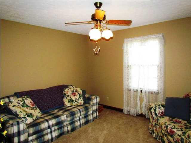 8348 Corydon Geneva Road Corydon, KY 42406 - Photo 14 of 25 Gallery Image 14