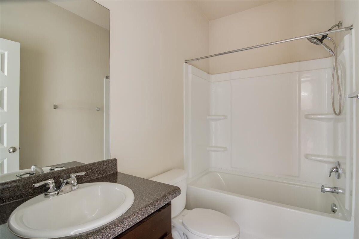 227 Sims Court Augusta, GA 30909 - Photo 14 of 46 Main Floor full bathroom