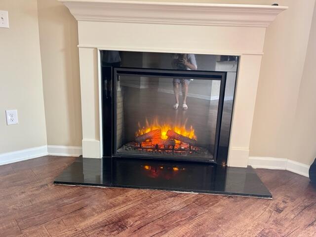 227 Sims Court Augusta, GA 30909 - Photo 5 of 46 Electric fireplace for ambiance and provides heat in winter months