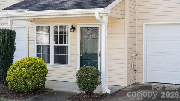 $288,000 | 130 Lanceford Circle, Fletcher, NC 28732