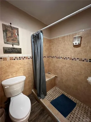 $1,700 | 603 Continental Drive, Unit 4, Brownsville, TX 78520