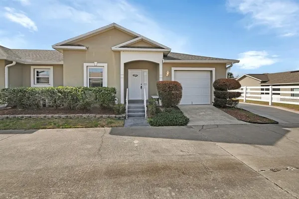 $190,000 | 226 Pine Bluff Avenue, Unit 69, DeLand, FL 32724