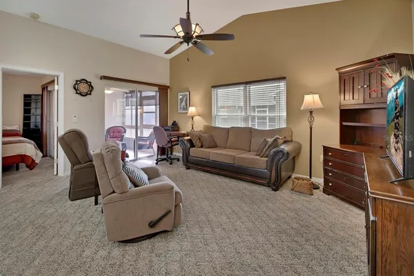 $190,000 | 226 Pine Bluff Avenue, Unit 69, DeLand, FL 32724