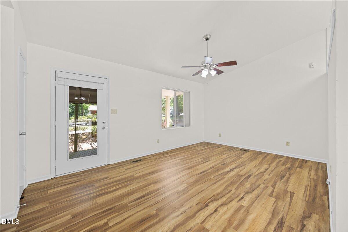 3312 Bearskin Court Raleigh, NC 27606 - Photo 6 of 37 08-2A1A5684