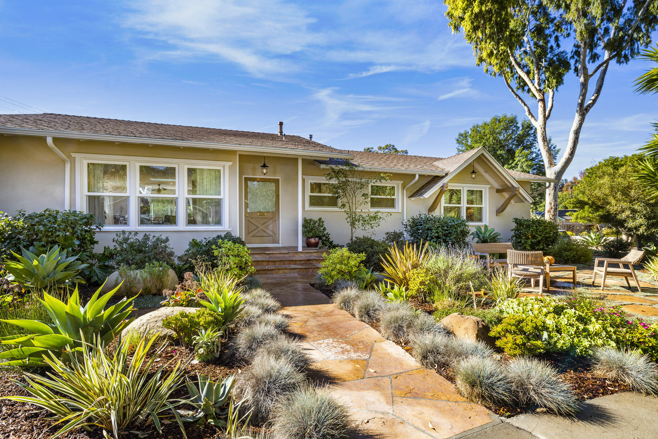 959 Barcelona Drive Santa Barbara, CA 93105 - Photo 1 of 24 a front view of a house with a yard
