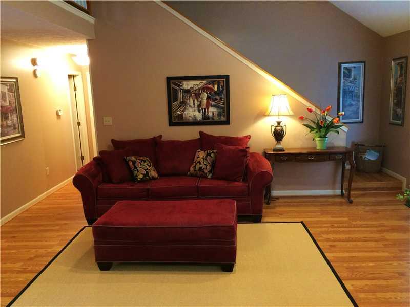 10155 Thompson Road Indianapolis, IN 46239 - Photo 2 of 24 Gallery Image 2