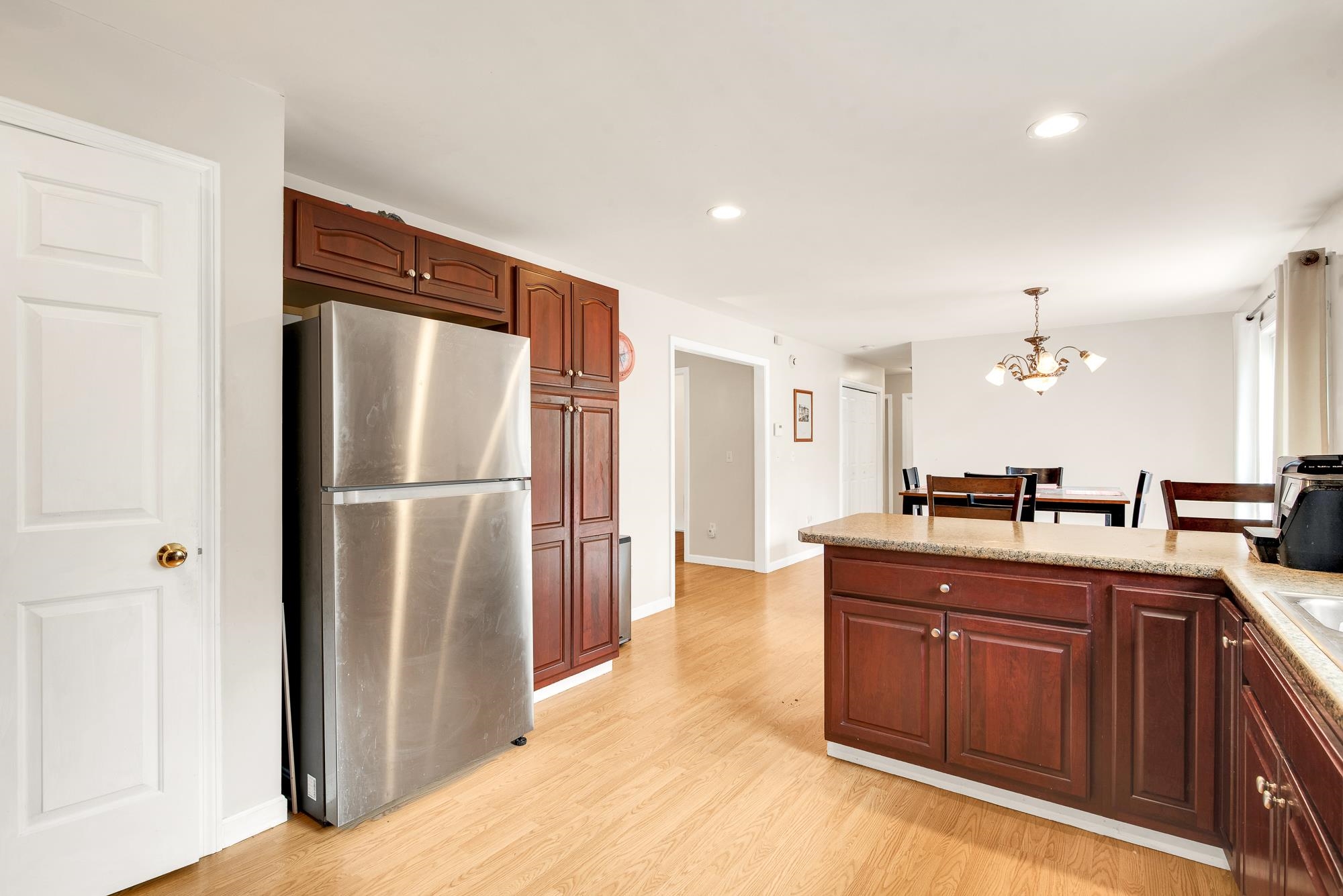 227 Lowell Street Rochester, NH 03867 - Photo 6 of 21